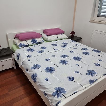 Apartments Katarina Šmrika Rom bilde