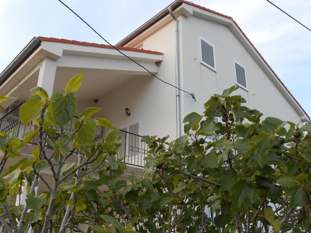 Apartments Katarina Šmrika Rom bilde