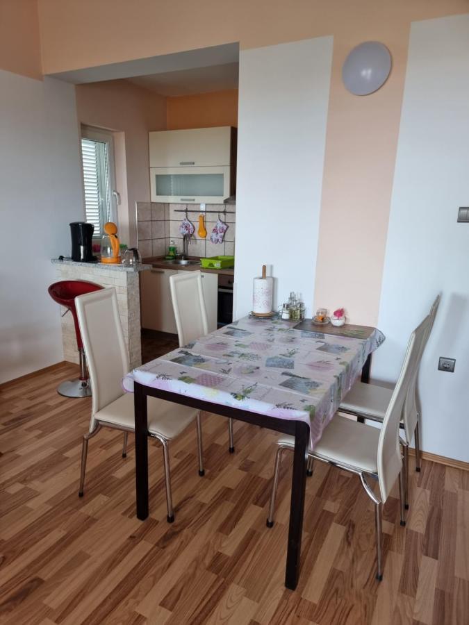 Apartments Katarina Šmrika Eksteriør bilde