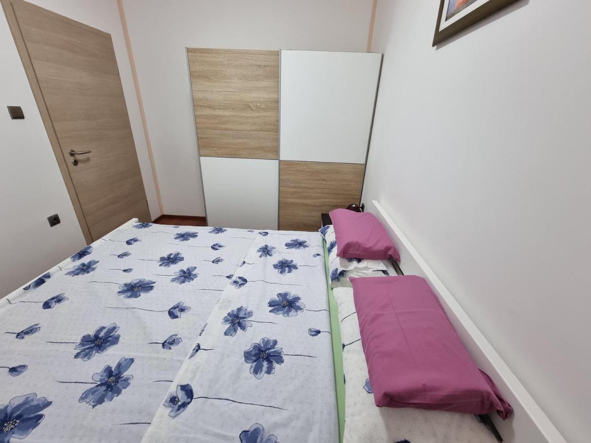Apartments Katarina Šmrika Eksteriør bilde